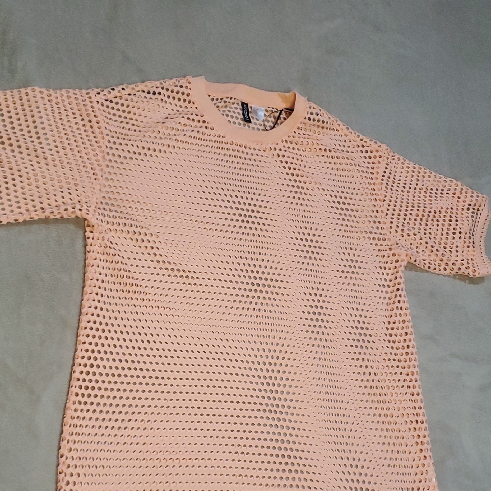 Divided  Light Peach Mesh Top